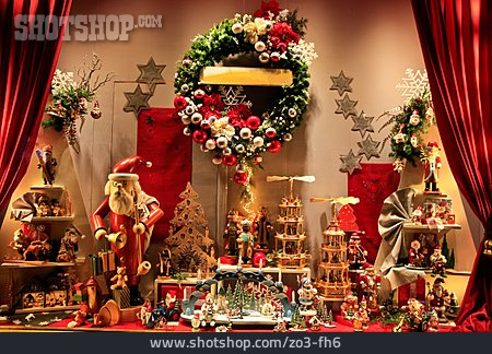 
                Weihnachtsmann, Weihnachtsdekoration, Holzfiguren, Weihnachtspyramide                   