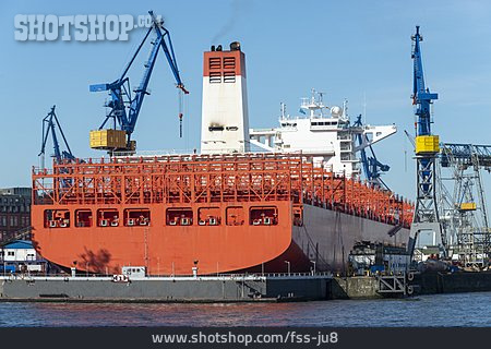 
                Trockendock, Werft, Schiffbau                   