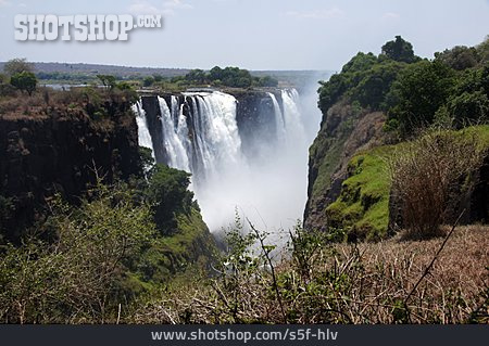 
                Wasserfall, Victoriafälle, Sambesi                   