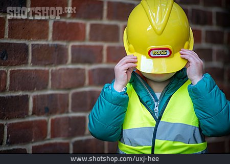 
                Junge, Bauarbeiter, Schutzkleidung                   