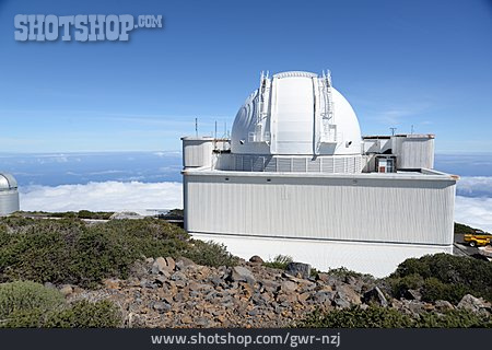 
                Roque-de-los-muchachos-observatorium, Isaac-newton-teleskop                   