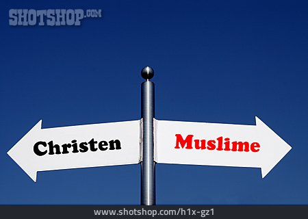 
                Muslime, Christen                   