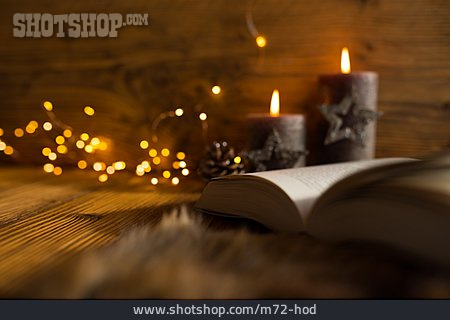 
                Gemütlich, Lesen, Kerzenschein                   
