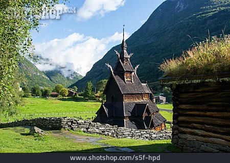 
                Stabkirche Borgund                   