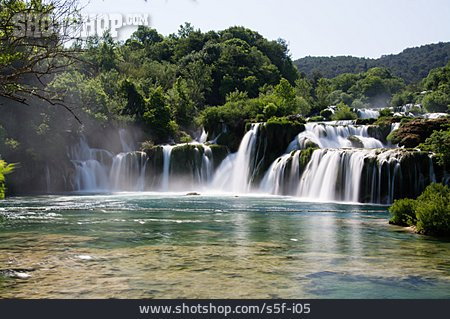 
                Wasserfall, Krka, Nationalpark Krka                   