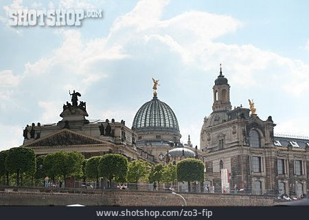 
                Dresden, Frauenkirche, Lipsiusbau                   