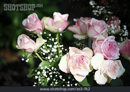 
                Blumenstrauß, Hochzeitsstrauß, Rosenstrauß                   
