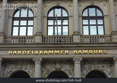 
                Verwaltungsgebäude, Handelskammer Hamburg                   