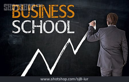 
                Ausbildung, Business School                   