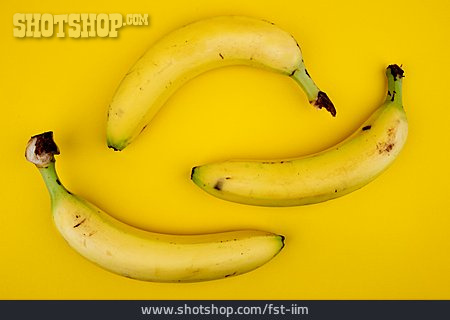 
                Bananas                   