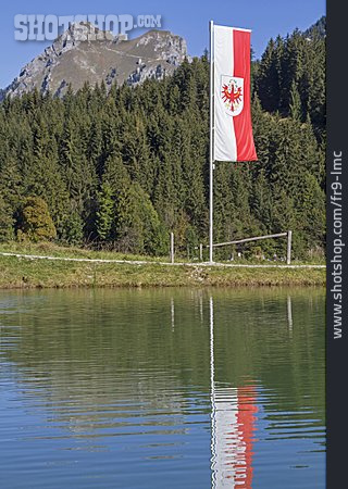 
                Haldensee, Tiroler Flagge                   