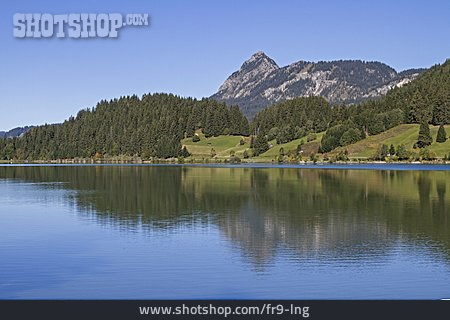 
                Tannheimer Berge, Haldensee                   
