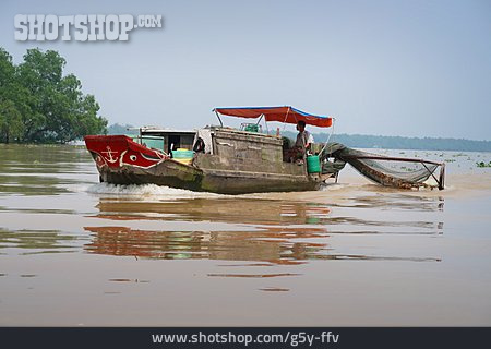 
                Fischerboot, Mekongdelta                   