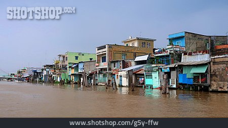 
                Mekong, Stelzenhäuser                   