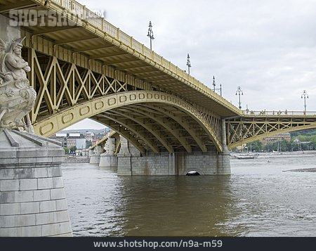 
                Budapest, Margaretenbrücke                   
