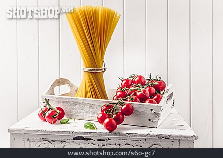 
                Tomaten, Zutaten, Spaghetti                   