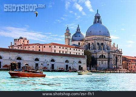 
                Venedig, Santa Maria Della Salute                   