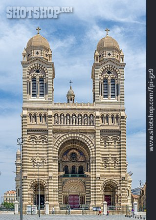 
                Marseille, Kathedrale Von Marseille                   