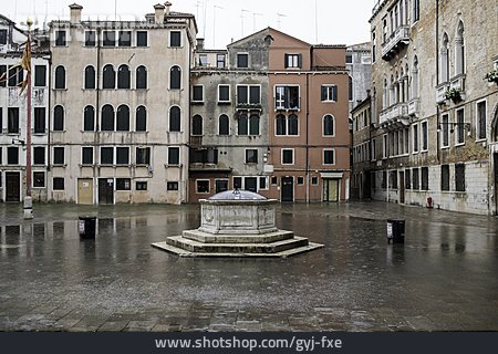 
                Venedig, Hochwasser, Regenwetter                   