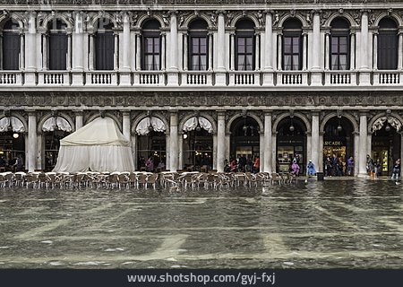 
                Venedig, Markusplatz, Hochwasser                   