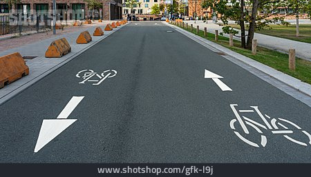 
                Fahrradweg, Radweg, Fahrradstraße                   