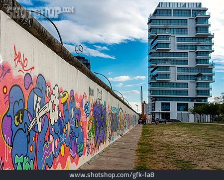 
                Graffiti, East Side Gallery, Mauerstreifen                   
