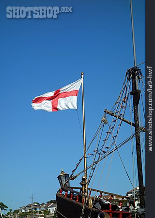 
                Nationalflagge, Museumsschiff, Golden Hinde                   
