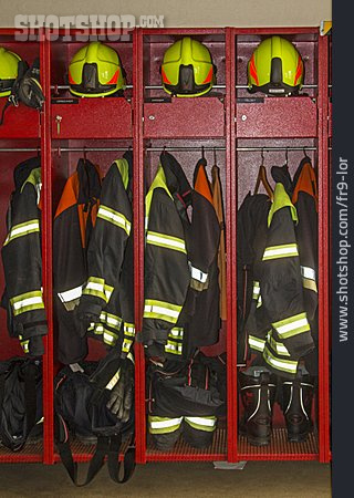 
                Feuerwehr, Umkleidekabine, Berufskleidung                   
