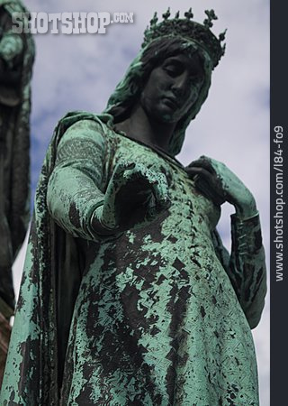 
                Bronzestatue, Kunigunde Von Luxemburg                   