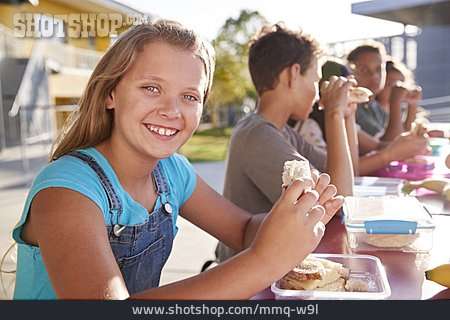 
                Girl, Eating, Packed Lunch                   