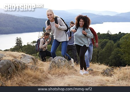 
                Wandern, Freunde, Bergwanderung                   