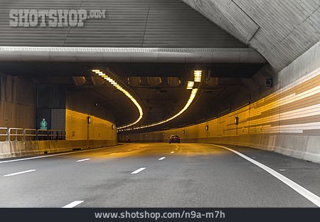
                Straßentunnel, Autobahntunnel                   