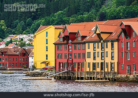 
                Bergen, Wohnhäuser                   