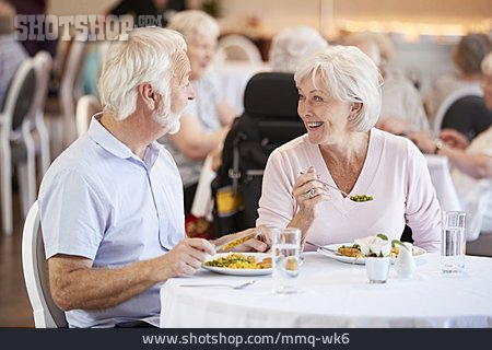 
                Restaurant, Gemeinsam, Seniorenpaar                   