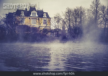 
                Nebel, Villa Erckens                   
