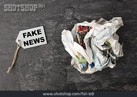 
                Label, Fake News                   