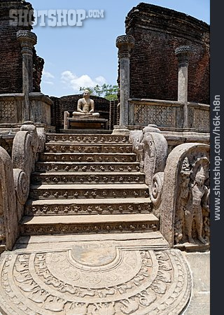 
                Treppenaufgang, Polonnaruwa Vatadage                   