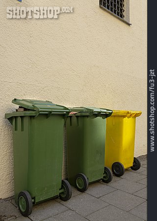 
                Mülltrennung, Mülltonne, Abfallentsorgung                   