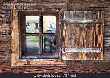 
                Fenster, Geöffnet, Holzladen                   