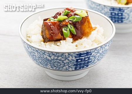 
                Reis, Tofu, Vegan                   