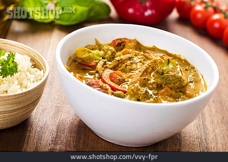 
                Gemüseeintopf, Currygericht                   