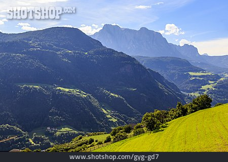 
                South Tyrol, Dolomites                   