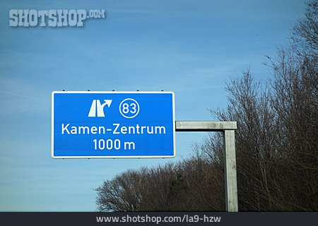 
                Autobahnausfahrt, Kamen-zentrum                   
