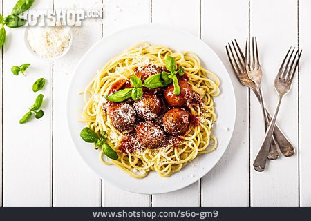 
                Spaghetti, Mittagessen, Hackbällchen                   