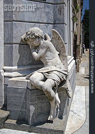 
                Friedhof, Engelsfigur, La Recoleta                   
