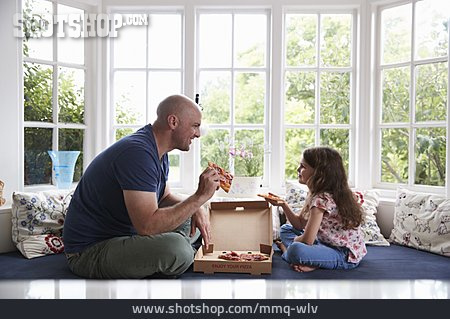 
                Vater, Fastfood, Tochter, Pizza                   