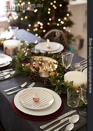 
                Christmas, Festive, Dining Table                   