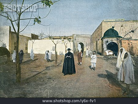 
                Einwohner, Priester, Tunis                   