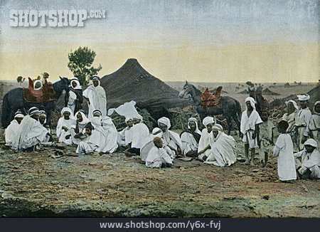 
                Algerien, Beduinenfamilie                   
