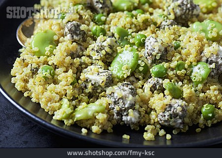 
                Salat, Quinoa                   